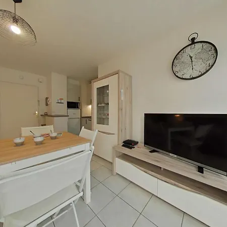 Sg080-018 2 Pieces 4 Couchages Gilles Croix De Vie شقة