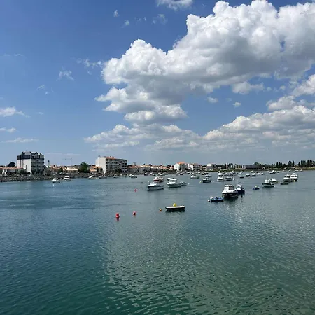 Sg080-018 2 Pieces 4 Couchages Gilles Croix De Vie شقة