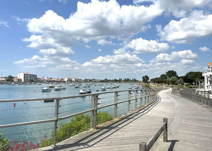 Sg080-018 2 Pièces 4 Couchages Gilles Croix De Vie *